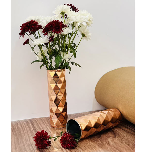 گلدان مسی بلند سه بعدی